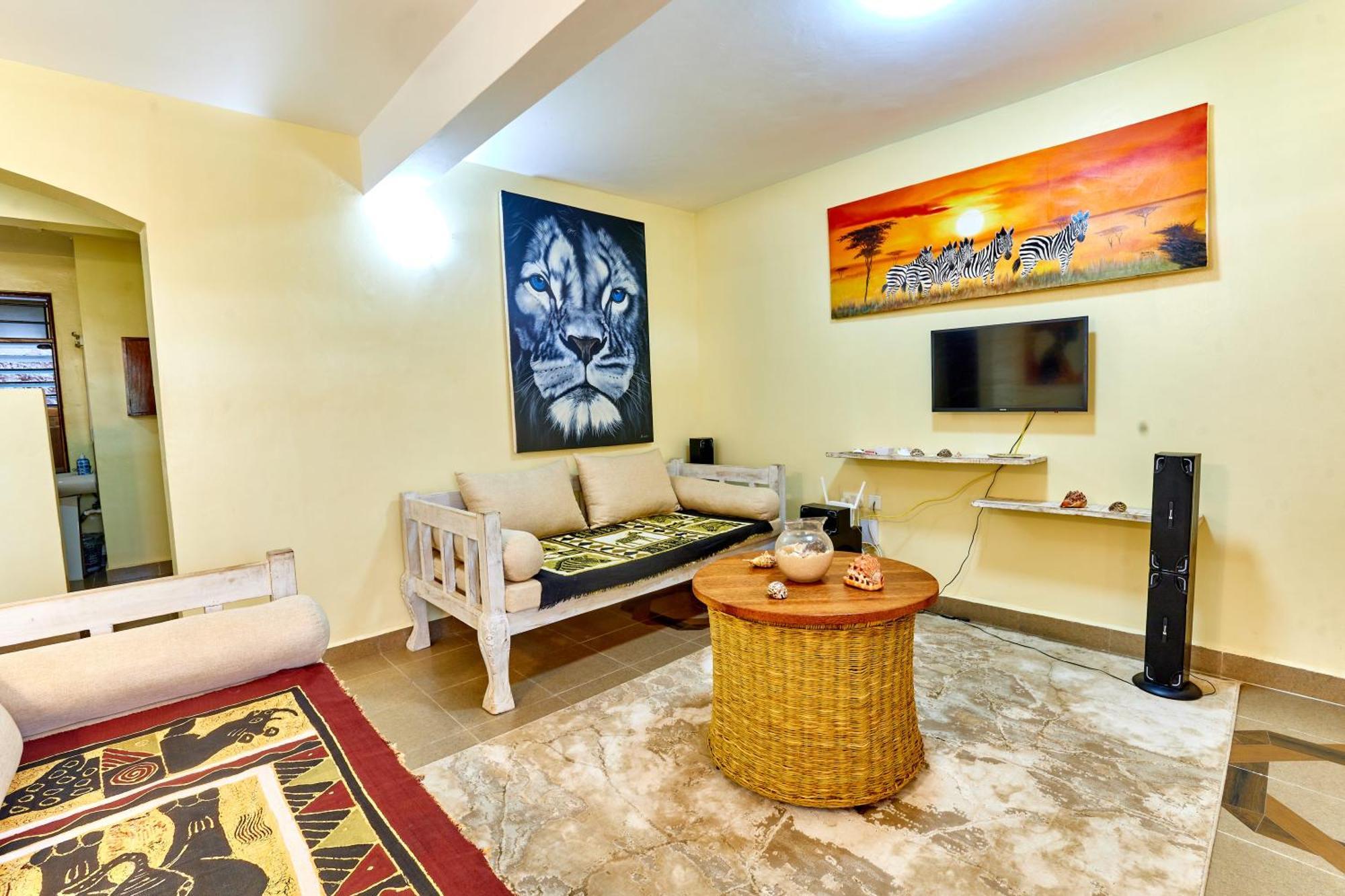 Diani Beach Gold Apartments Eksteriør bilde